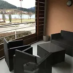 Le Au Bord Du 아파트