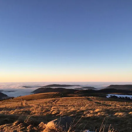Le Au Bord Du Apartment