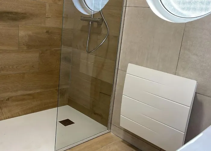 Le Au Bord Du 公寓